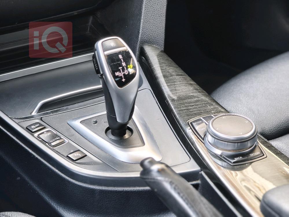 بي ام دبليو الفئة 4